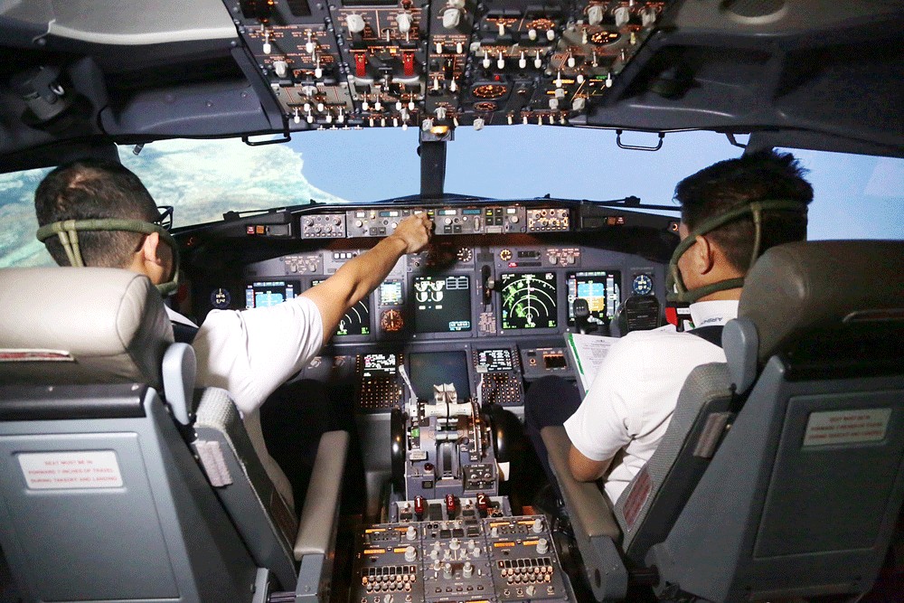 sekolah pilot