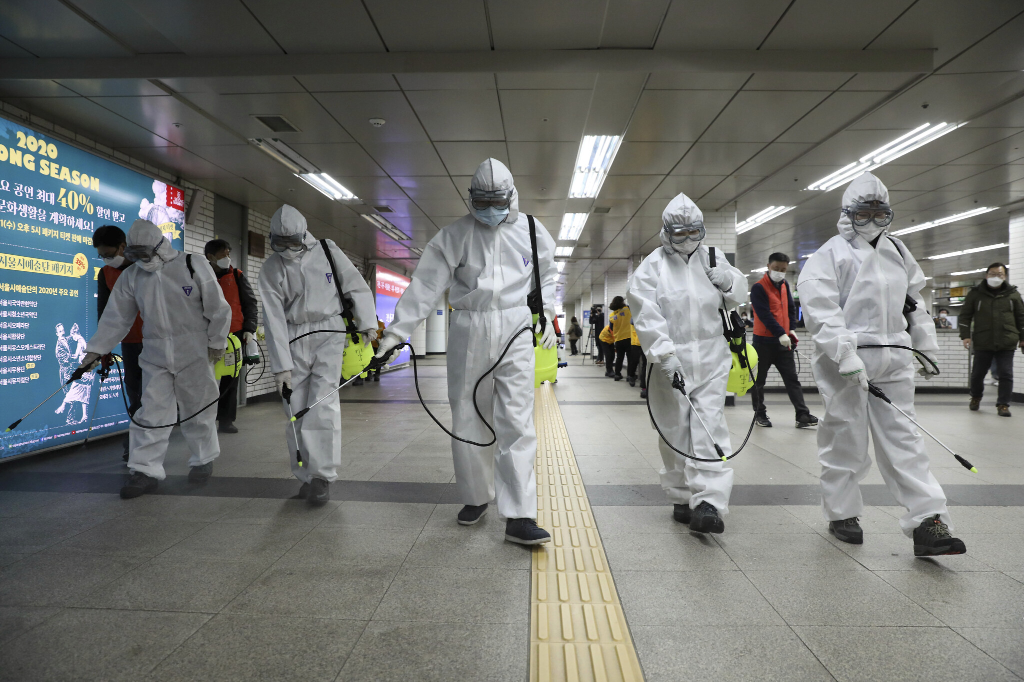 APTOPIX Virus Outbreak South Korea