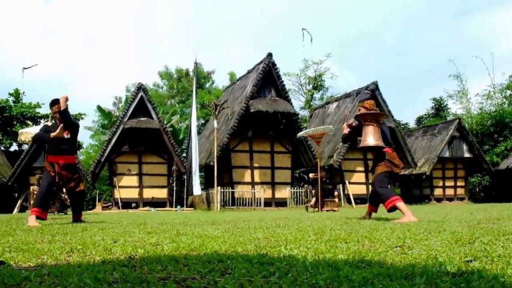 21 Tempat Wisata Bogor 2020 yang Mudah Dijangkau